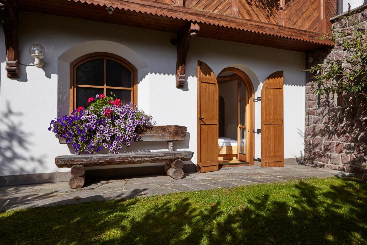 Charme Hotel Uridl Santa Cristina Val Gardena Esterno foto