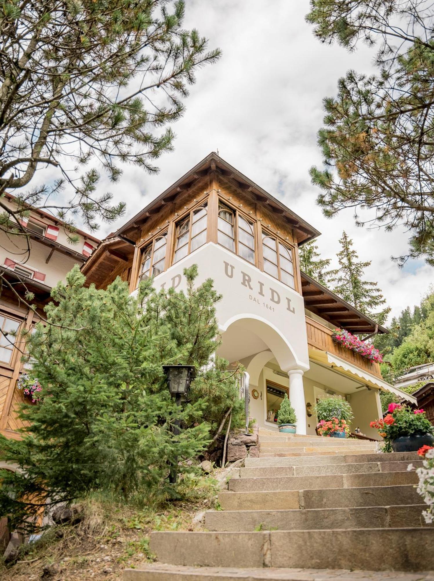 Charme Hotel Uridl Santa Cristina Val Gardena Esterno foto