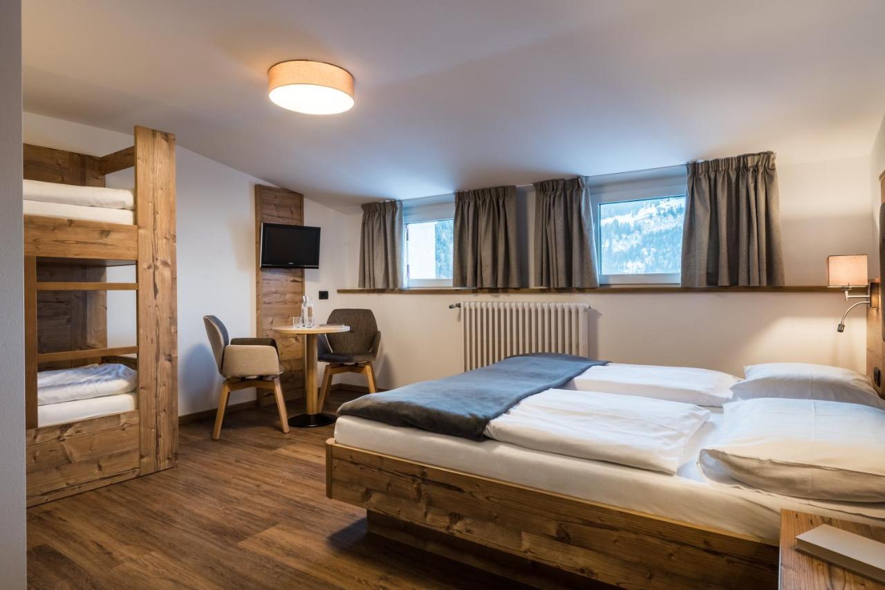 Charme Hotel Uridl Santa Cristina Val Gardena Esterno foto